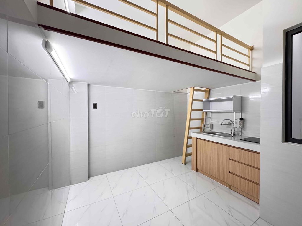 Phòng gác lửng Full nội thất mới 100% ngay Him Lam 5 phút đi TDTU