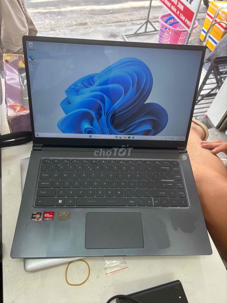 MSI Modern 15 R7-5600U 15.6 inch 8GB/512GB Xám. Mua bán Laptop tại Quận Tân Phú Tp Hồ Chí Minh được đăng bởi Trương Thị Huyền Trang hình 1