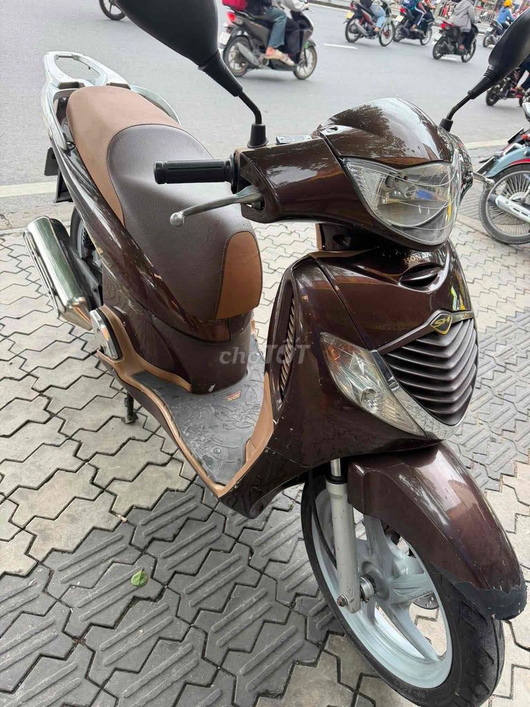 Honda SH 150 Италия, 2008, коричневый, двигатель 014, номера Хошимина, 1 хозяин