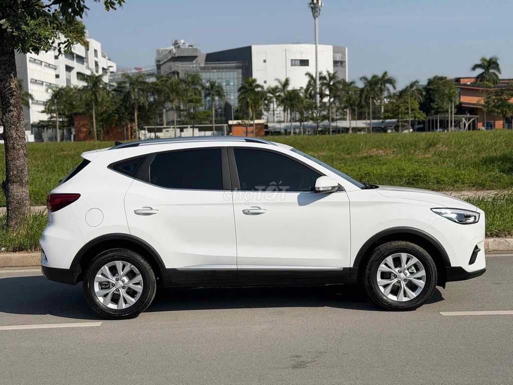 MG ZS Standard 1.5 AT 2WD 2024 đki 2025. Mua bán Ô tô tại Quận Cầu Giấy Hà Nội được đăng bởi Auto 6666 hình 4