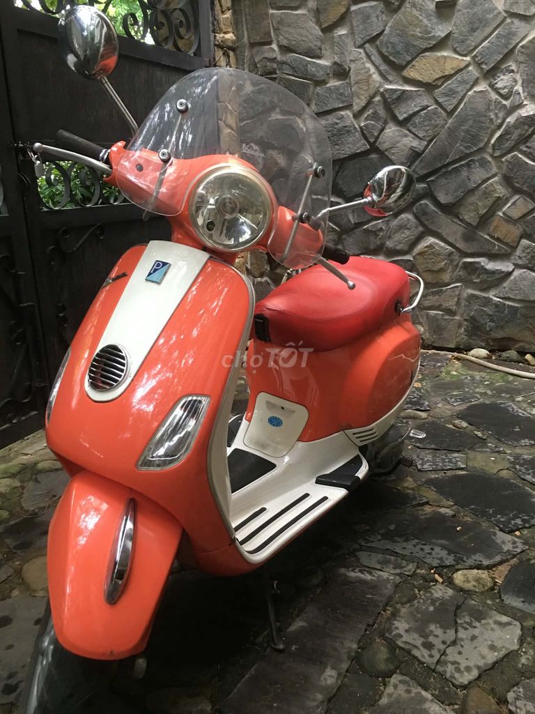 Cần bán xe máy Vespa tại Đà Nẵng xe mới như hình. Mua bán Xe máy tại Quận Sơn Trà Đà Nẵng được đăng bởi Nguyễn Thị Thu Hiền hình 6