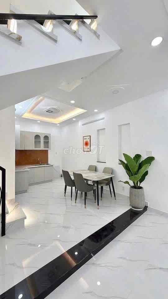 Bán giá 1Tỷ550-SHR Q8. Mua bán nhà ở tại Quận 8 Tp Hồ Chí Minh được đăng bởi Hoàng Sang hình 1