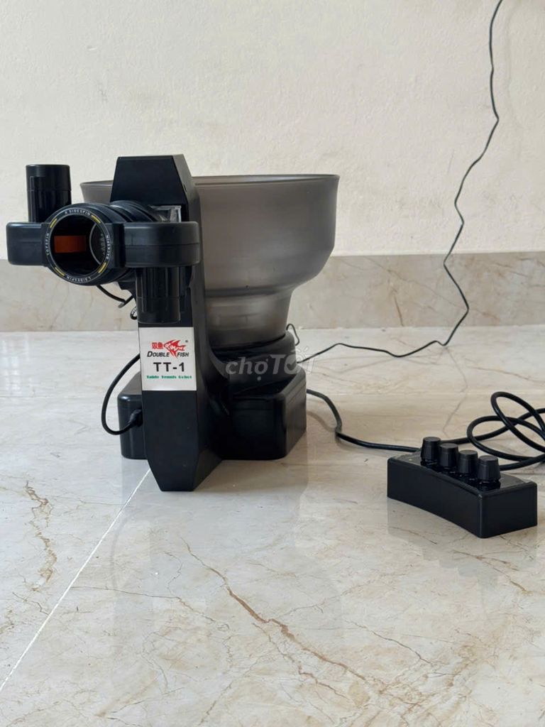 Máy bắn bóng bàn Double Fish TT-01 Đen