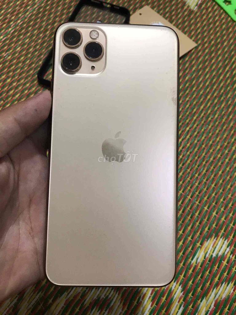 Apple iPhone 11 Pro Max 256GB Vàng. Mua bán Điện thoại tại Huyện Gia Lâm Hà Nội được đăng bởi Văn Nguyên hình 1