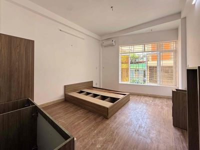 Căn hộ dịch vụ 30 m² · 1 PN · Đường Dương Quảng Hàm