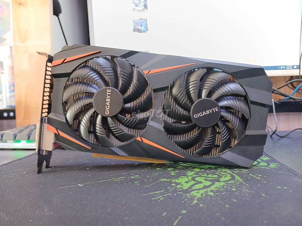 Card đồ họa Gigabyte GTX 1060 3GB Đen. Mua bán Linh kiện (RAM, Card...) tại Thành phố Buôn Ma Thuột Đắk Lắk được đăng bởi Hoàng Khâm hình 1