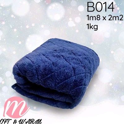 Thanh lý mền lông cừu và mền nỉ. Mua bán Giường, chăn ga gối nệm tại Quận 8 Tp Hồ Chí Minh được đăng bởi thanh nhàn
