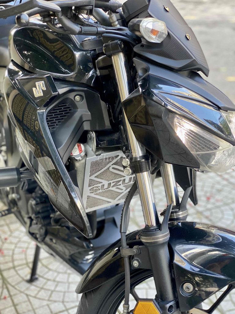🌈GSX-S150 cực đẹp, máy rin cực bốc - CÓ TRẢ GÓP. Mua bán Xe máy tại Quận Thanh Khê Đà Nẵng được đăng bởi XE MÁY TRẢ GÓP LONG MOTOR hình 4