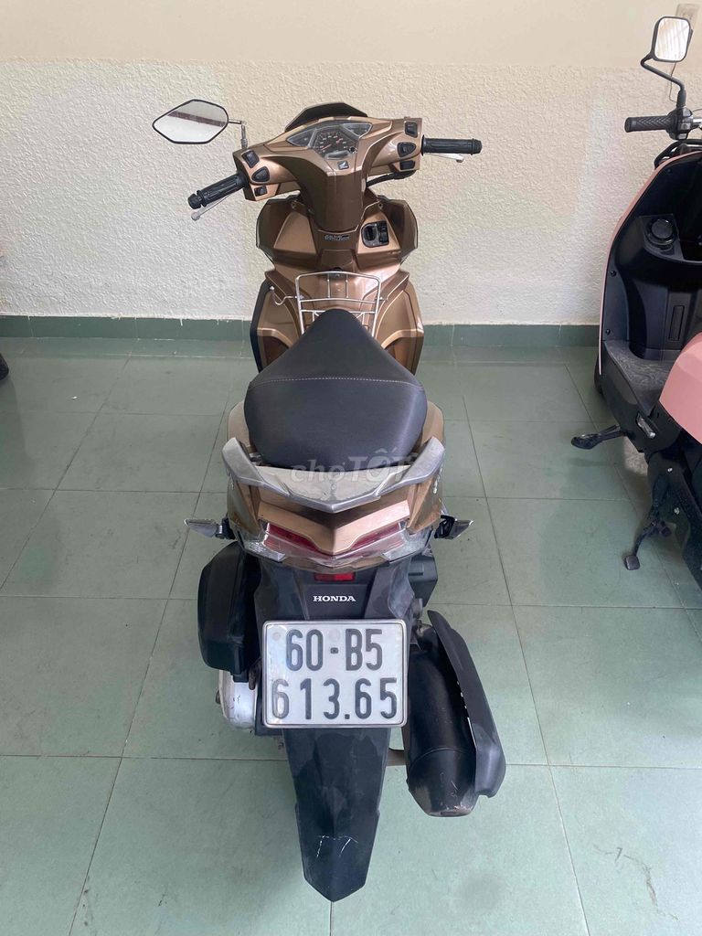 Honda Air Blade 2016