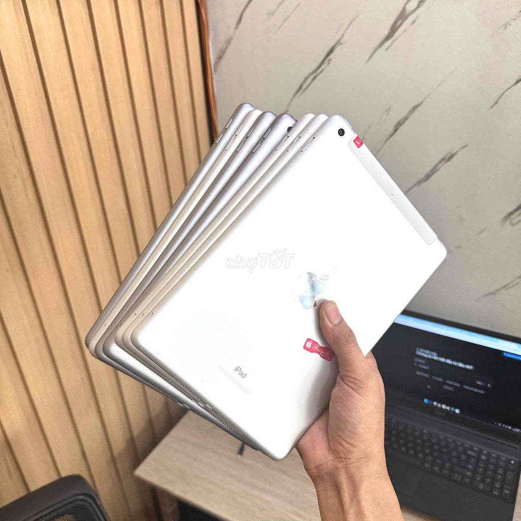 Ipad Gen 5 32gb có 4G máy zin nguyên màn đẹp. Mua bán Máy tính bảng tại Thành phố Biên Hòa Đồng Nai được đăng bởi Long Phụ Kiện hình 1
