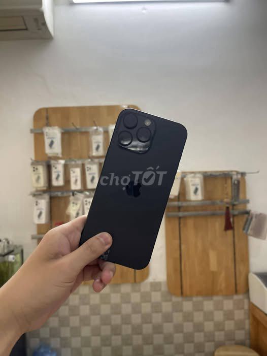 iPhone 16 Pro Max Đen Đã sử dụng. Mua bán Điện thoại tại Quận Hoàng Mai Hà Nội được đăng bởi Trương Công Quân hình 1