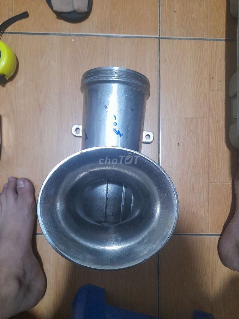 Thân cối máy xay thịt Kim loại Bạc. Mua bán Dụng cụ nhà bếp tại Quận Phú Nhuận Tp Hồ Chí Minh được đăng bởi Bông Lê  hình 1