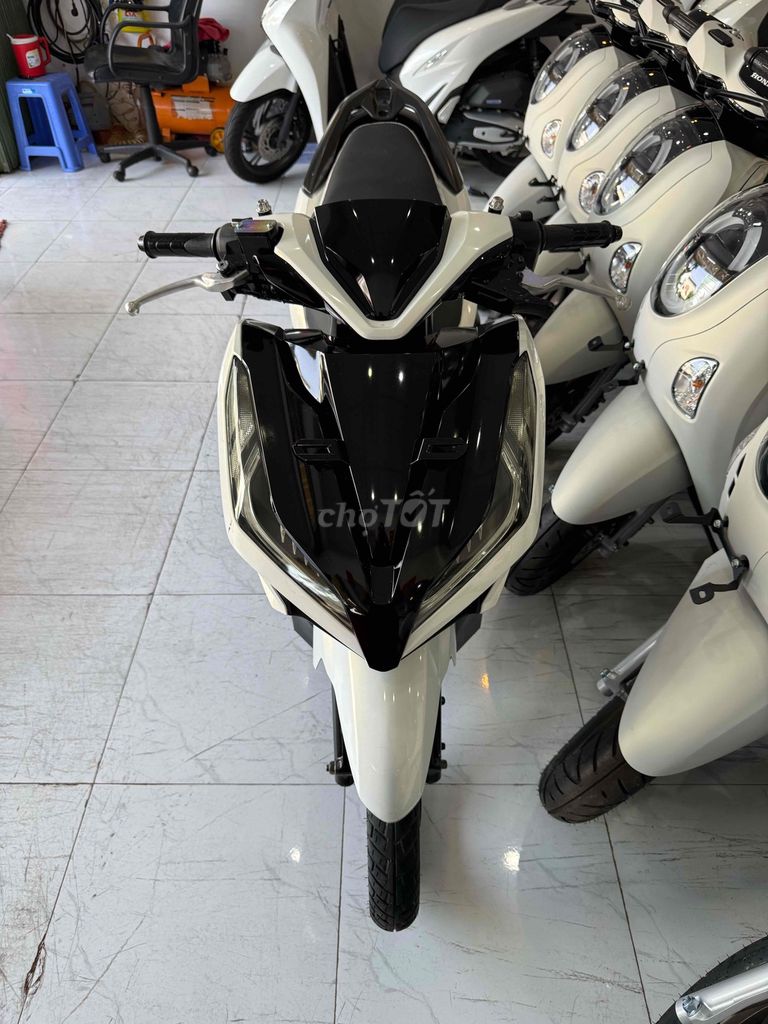 VARIO 2020. Xe Zin Êm Đẹp - Odo 9 Ngàn. Chủ RG. Mua bán Xe máy tại Thành phố Rạch Giá Kiên Giang được đăng bởi XE MÁY CŨ TÂN 128 hình 4