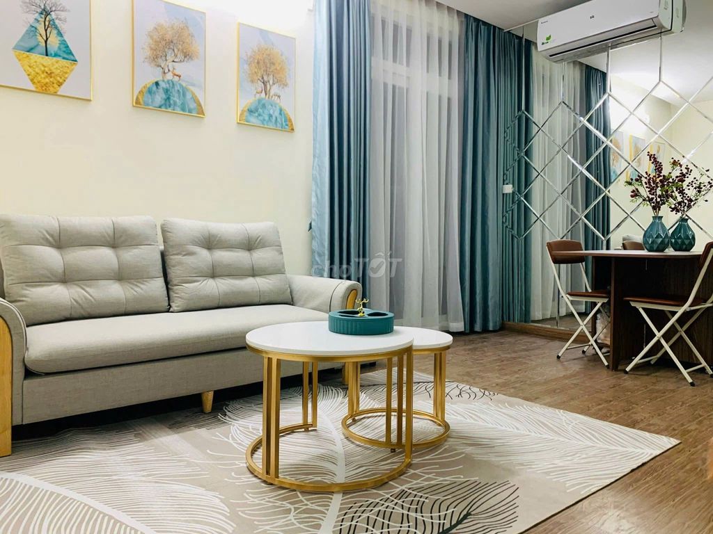 Chung cư Nguyễn Huy Tưởng 68m2, 2 phòng ngủ, 2 WC, 2 ban công