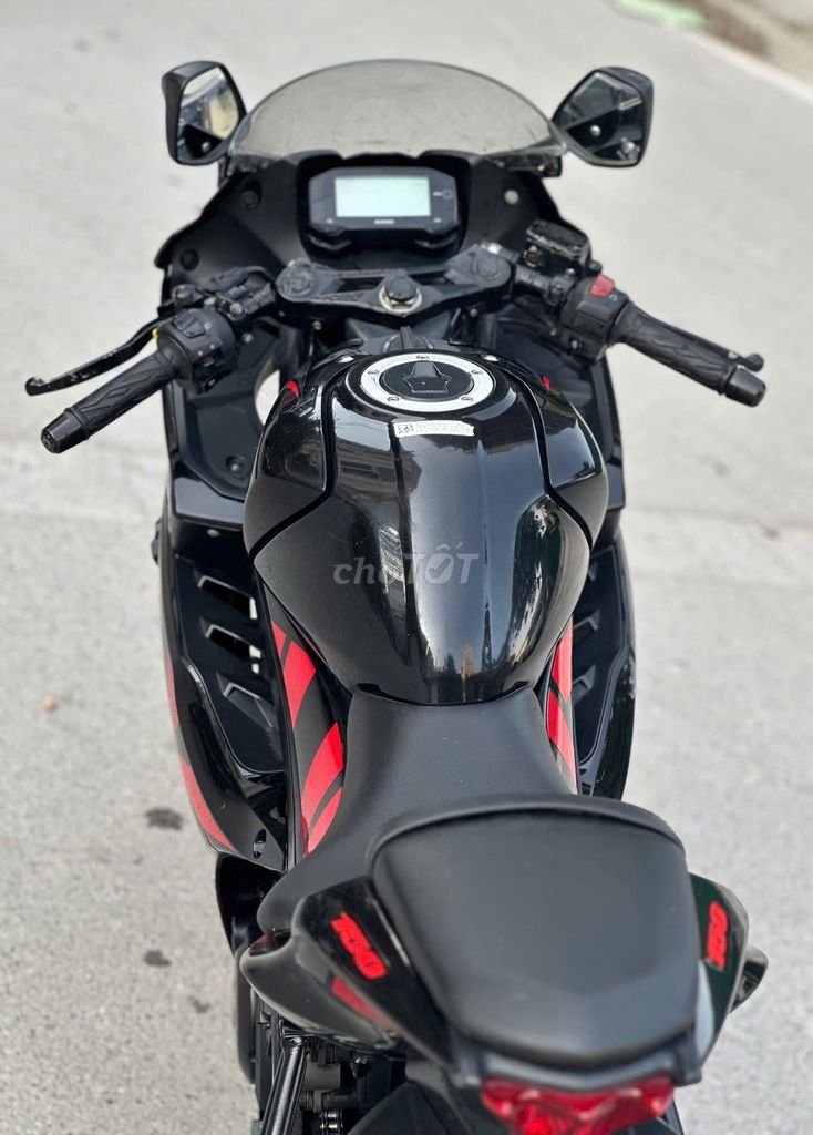 Suzuki GSX R150 2020 có trả góp trao đổi ✅. Mua bán Xe máy tại Quận Thanh Xuân Hà Nội được đăng bởi Phú Lý hình 2