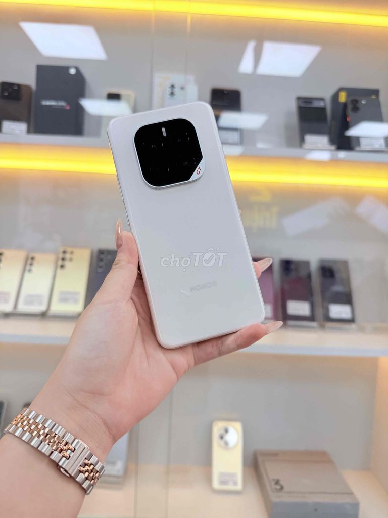 HONOR GT PRO-BẢN 512G-Loa Hay-Pin 7200 mAh. Mua bán Điện thoại tại Thành phố Biên Hòa Đồng Nai được đăng bởi Mobile Di Động Biên Hoà hình 1