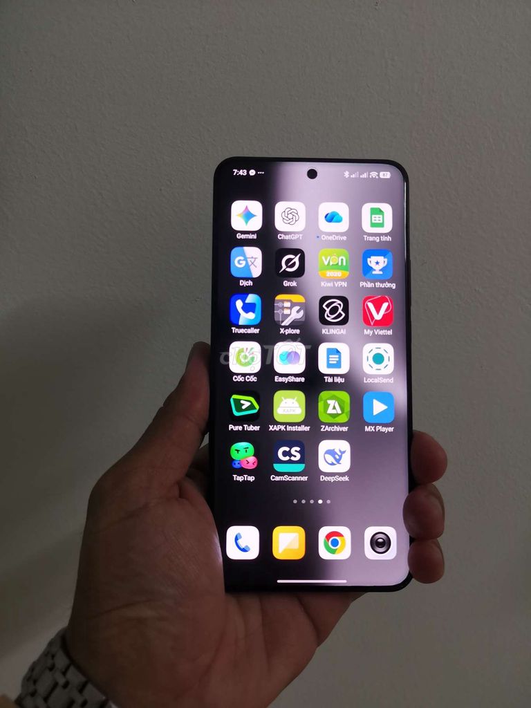 Xiaomi 15 Ultra 512GB Đen. Mua bán Điện thoại tại Thành phố Tân An Long An được đăng bởi Ronaldo hình 1