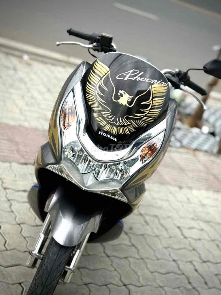 PCX THÁI - GÓP BAO NỢ XẤU. Mua bán Xe máy tại Quận 7 Tp Hồ Chí Minh được đăng bởi Tú hình 9