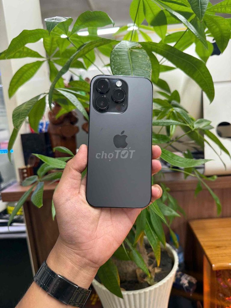 Apple iPhone 14 Pro 128GB Đen 98% Có sim. Mua bán Điện thoại tại Quận 7 Tp Hồ Chí Minh được đăng bởi mrlao hình 1