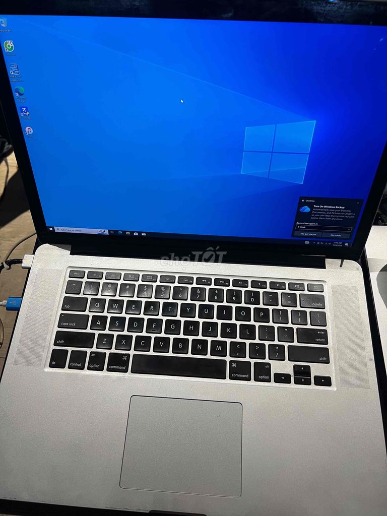 Apple MacBook Pro 2015 i7 15 inch 16GB/256GB Bạc. Mua bán Laptop tại Quận Tây Hồ Hà Nội được đăng bởi dee dee hình 1