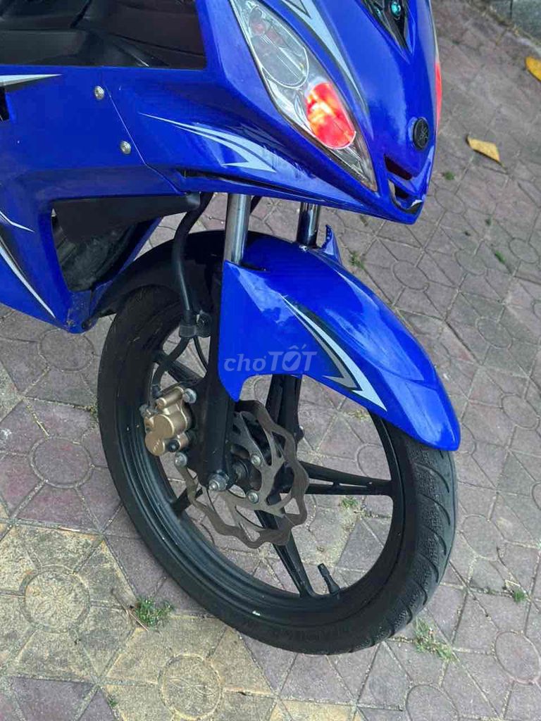 Exciter 135 2012 xún áo 2010 máy ngon giá 18tr5. Mua bán Xe máy tại Thành phố Quảng Ngãi Quảng Ngãi được đăng bởi Hien hình 7