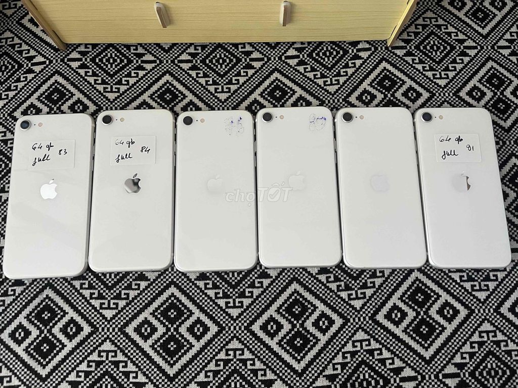 Apple iPhone SE 2 64GB. Mua bán Điện thoại tại Quận Tân Phú Tp Hồ Chí Minh được đăng bởi Lưu Văn Tuấn hình 1