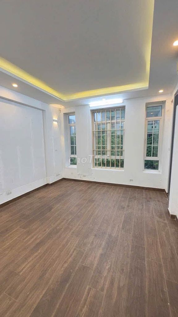 Аренда виллы в Ме Три, Нам Ты Лием, Ханой - 130м² x 4 этажа
