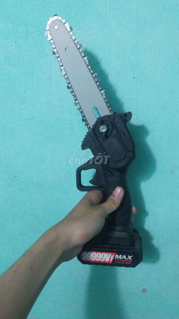 Máy cưa xích mini Pin Đen 1 pin 1 sạc. Mua bán Đồ chuyên dụng, Giống nuôi trồng tại Quận Bình Tân Tp Hồ Chí Minh được đăng bởi Kjt hình 1