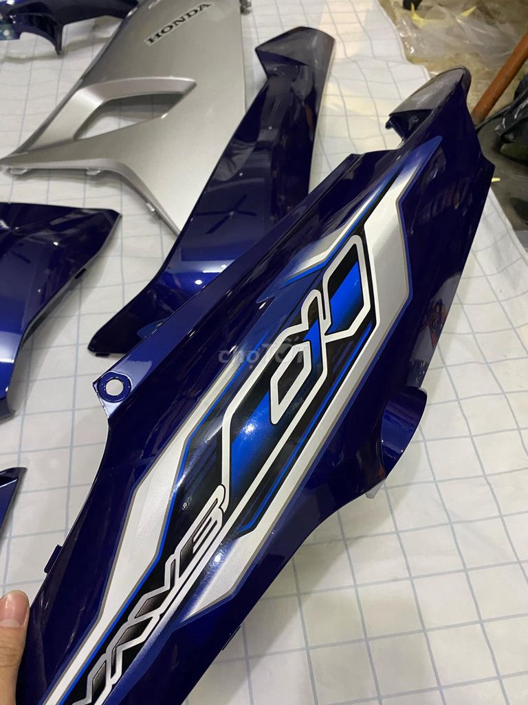 10 mảnh nhựa màu Wave A110cc màu Xanh Tím Than. Mua bán Phụ tùng xe tại Quận Cầu Giấy Hà Nội được đăng bởi Nguyễn Quang Huy hình 2