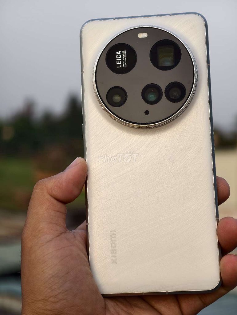 Xiaomi 15 Ultra 256GB Trắng. Mua bán Điện thoại tại Huyện Củ Chi Tp Hồ Chí Minh được đăng bởi Đạo Phong hình 1