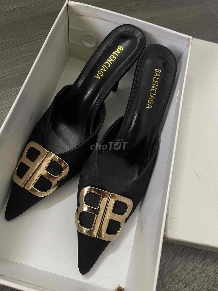 Giày cao gót Balenciaga lụa mũi nhọn đen. Mua bán Giày dép tại Quận Gò Vấp Tp Hồ Chí Minh được đăng bởi Chú ba duy hình 1