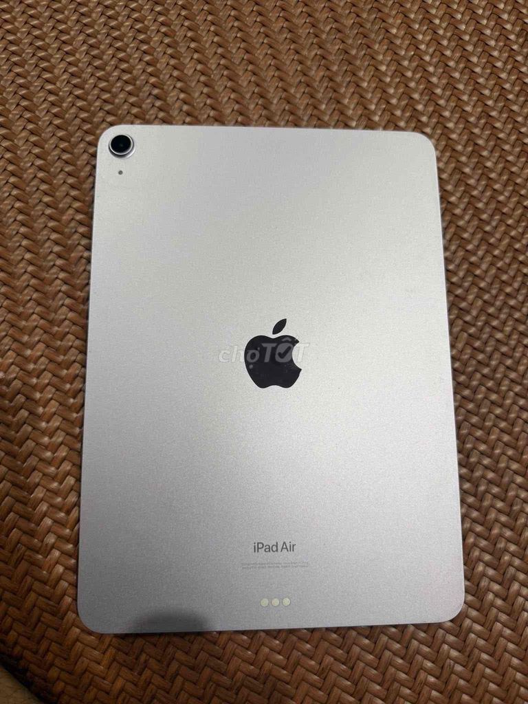 Apple iPad Air 6 M2 128GB Bạc. Mua bán Máy tính bảng tại Thành phố Ninh Bình Ninh Bình được đăng bởi linh an hình 1