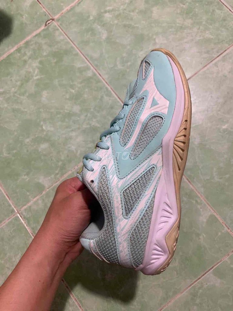 Giày Mizuno Wave Claw 36.5 Xanh Ngọc. Mua bán Giày dép tại Quận 5 Tp Hồ Chí Minh được đăng bởi Truong Hoang hình 1