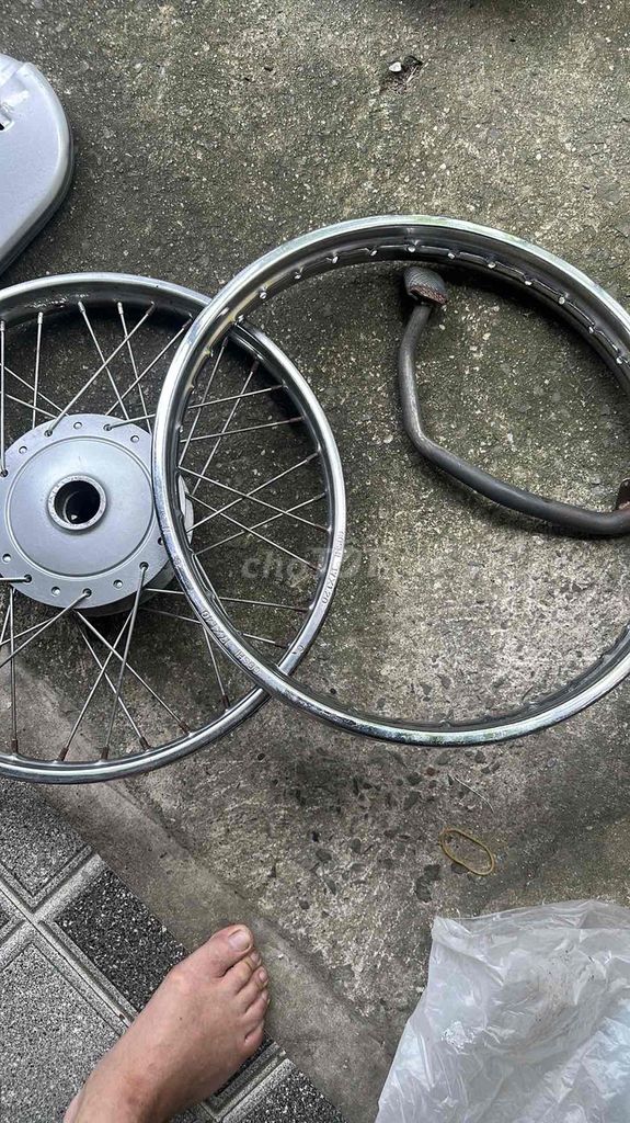 wave - bình xăng 2 thì yass. Mua bán Phụ tùng xe tại Thị xã Bến Cát Bình Dương được đăng bởi Hùng hình 5