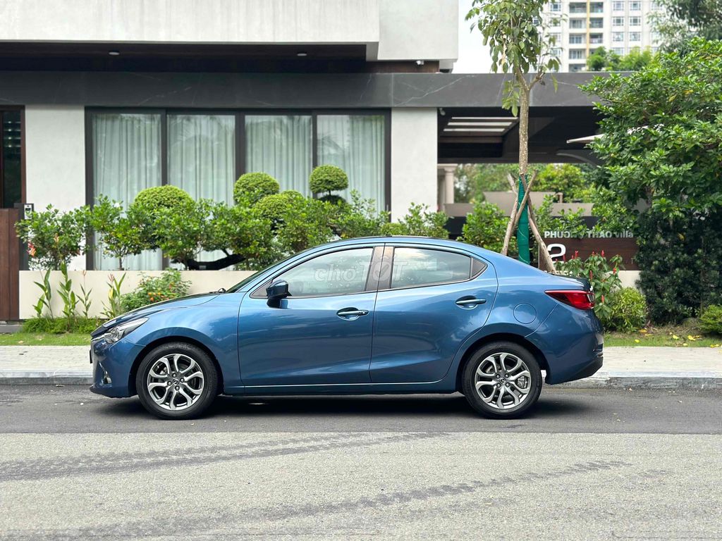 Mazda 2 2019 Premium Sedan - nhập khẩu thái lan. Mua bán Ô tô tại Huyện Nhà Bè Tp Hồ Chí Minh được đăng bởi Hung hình 12