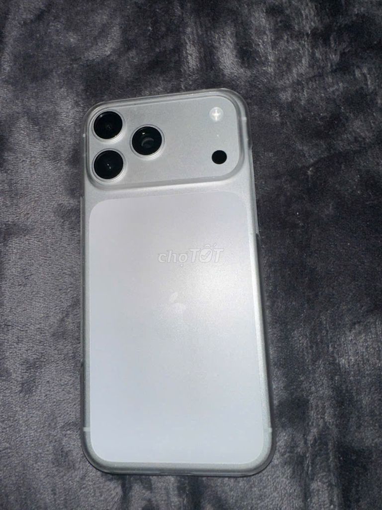 Apple iPhone 17 Pro Max 256GB Bạc. Mua bán Điện thoại tại Quận Sơn Trà Đà Nẵng được đăng bởi Tên chưa cung cấp hình 1