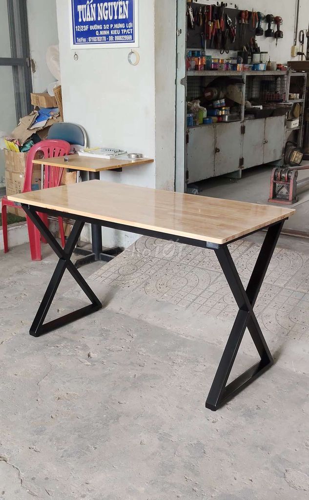 Bàn làm việc chân chữ X mặt gỗ cao su. Mua bán Bàn ghế tại Quận Ninh Kiều Cần Thơ được đăng bởi Nội Thất Tuấn Nguyễn hình 1