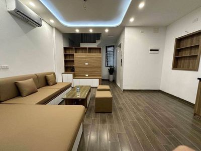 Townhouse 45 m² · 4 bed · Đường Tam Trinh