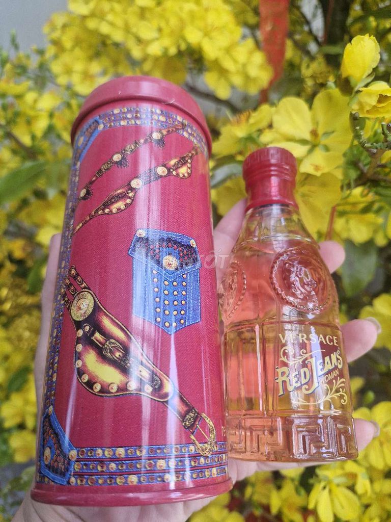 Nước hoa Versace Red Jean Nữ 75ml. Mua bán Nước hoa tại Thành phố Thủ Đức Tp Hồ Chí Minh được đăng bởi Thu hình 1