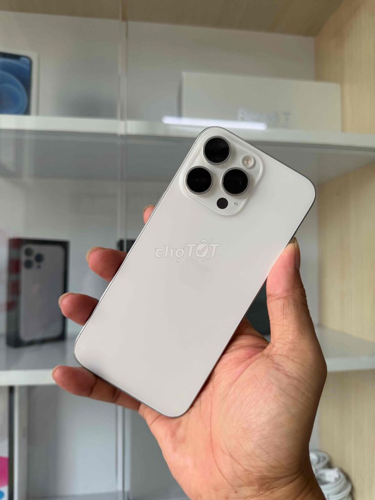 iPhone 15 Pro Max 256GB Trắng VN/A ZIN ÁP ĐẸP99. Mua bán Điện thoại tại Thành phố Cà Mau Cà Mau được đăng bởi NHAN APPLE hình 1