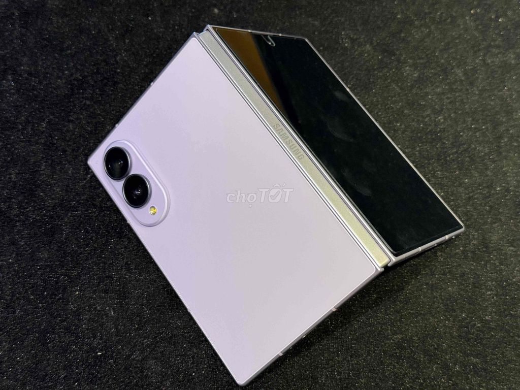 Samsung Galaxy Z Fold 8 512GB Tím siêu lướt. Mua bán Điện thoại tại Thành phố Thủ Đức Tp Hồ Chí Minh được đăng bởi Minh Sang Store Góp Bao Nợ Xấu hình 1