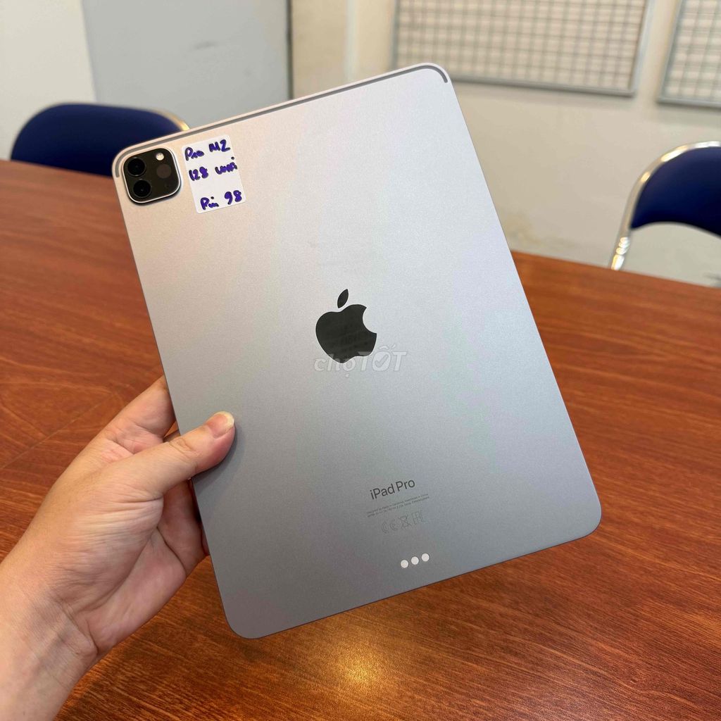 IPAD PRO M2 11 INCH 128GB WIFI, Pin 98%. Mua bán Máy tính bảng tại Quận Tân Bình Tp Hồ Chí Minh được đăng bởi Minh Tuấn hình 1