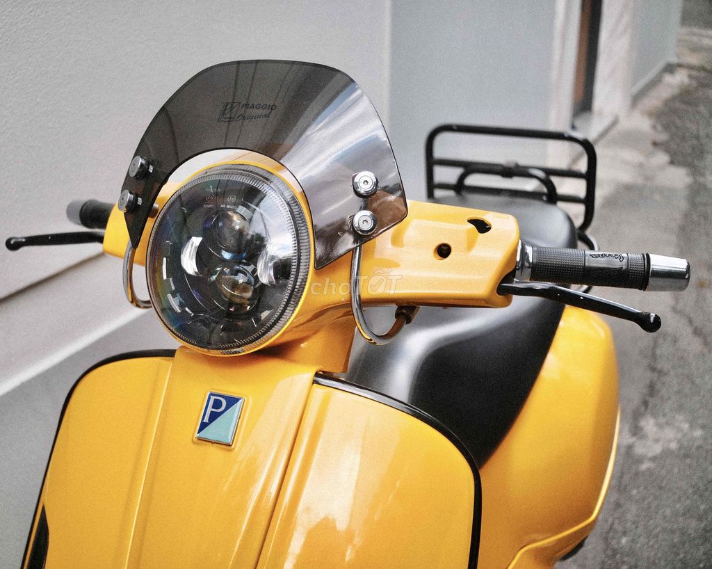 Vespa GTS 300 chính chủ bảo dưỡng kỹ