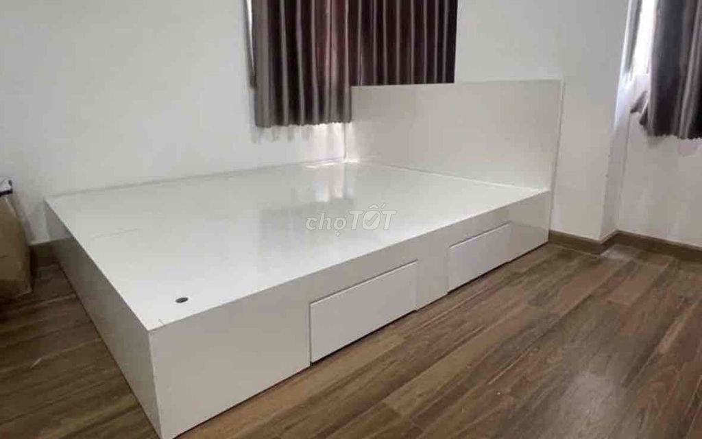 Giường ngủ Gỗ 1m6x2m Hiện đại. Mua bán Giường, chăn ga gối nệm tại Quận 7 Tp Hồ Chí Minh được đăng bởi Hong Le hình 1