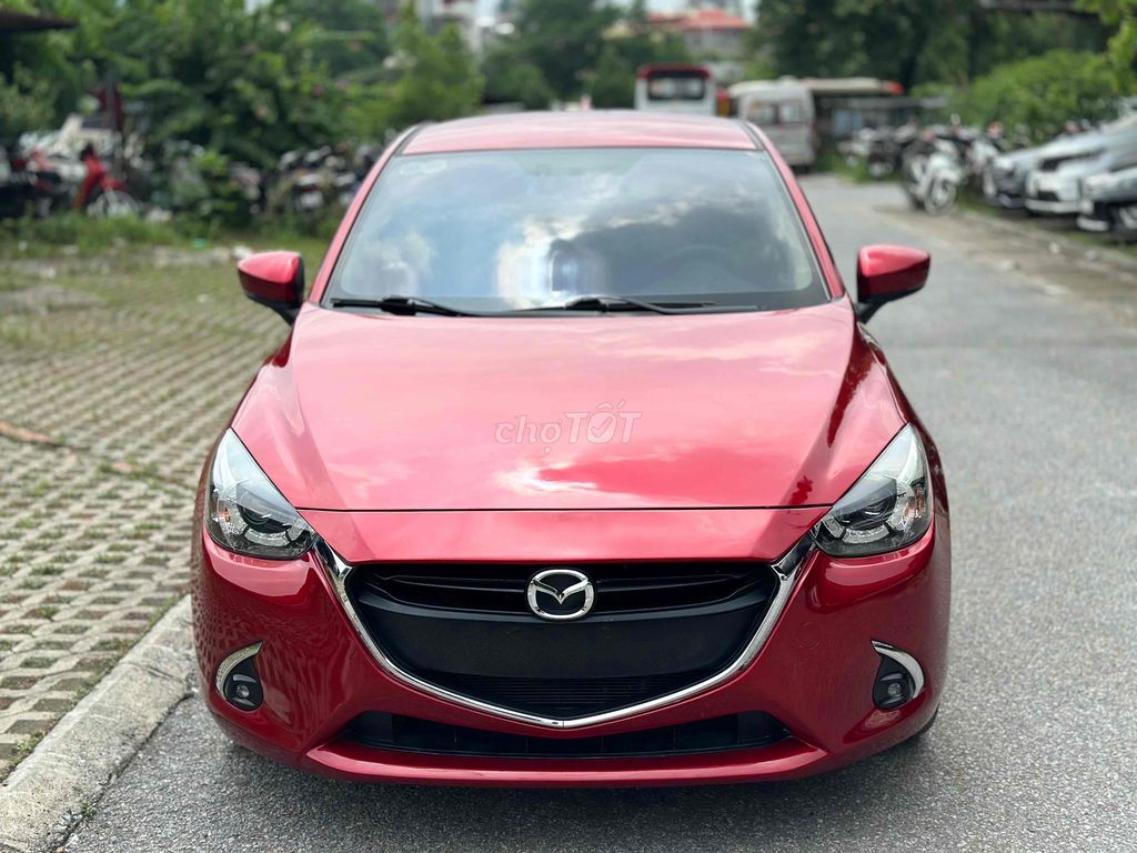 Mazda 2 2019 Sport Luxury Hatback Đỏ Nhập Khẩu. Mua bán Ô tô tại Quận Cầu Giấy Hà Nội được đăng bởi Vũ Kiên hình 1