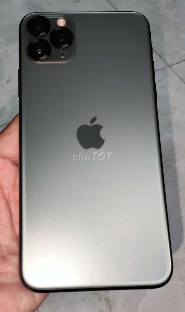 Apple iPhone 11 Pro Max Quốc Tế , Zin ,Có Trao Đổi. Mua bán Điện thoại tại Thành phố Buôn Ma Thuột Đắk Lắk được đăng bởi DQ hình 1