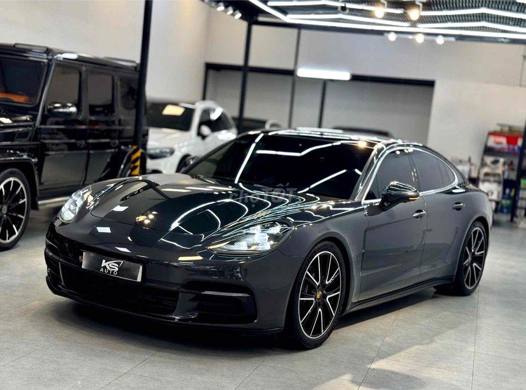 Porsche Panamera 3.0 V6 model 2018. Mua bán Ô tô tại Quận 8 Tp Hồ Chí Minh được đăng bởi Khoa nguyễn hình 2