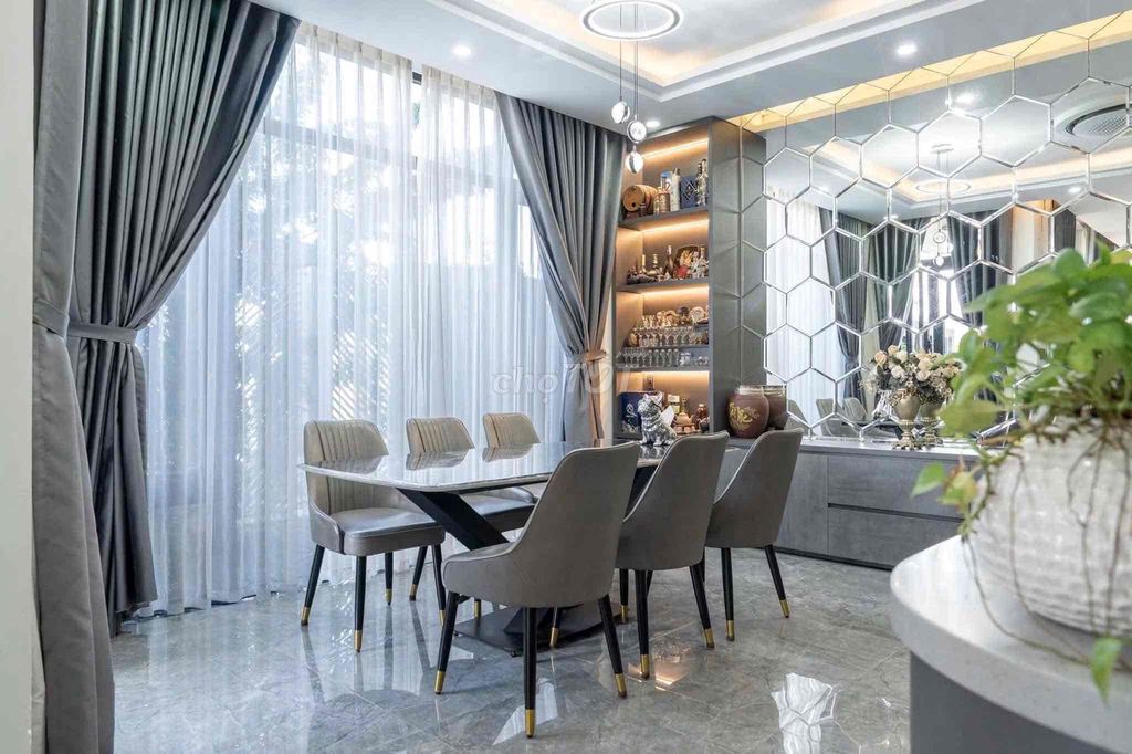 Современная угловая вилла с видом на реку в Đảo VIP Hòa Xuân — фото 9