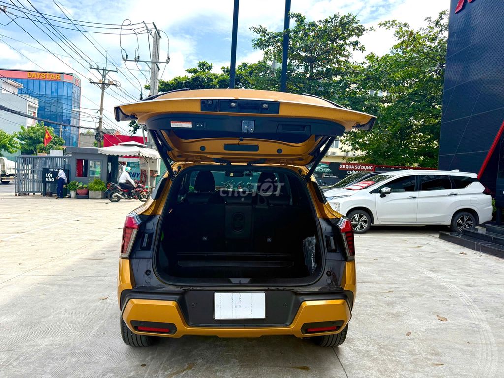 Mitsubishi Xforce Ultimate 2024 Vàng - Odo 5700km. Mua bán Ô tô tại Thành phố Thủ Đức Tp Hồ Chí Minh được đăng bởi Mitsubishi Chính Hãng hình 13