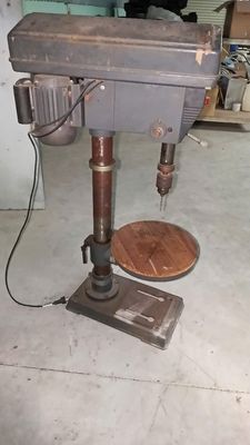 Máy Khoan Bàn 3/4HP. Mua bán Đồ chuyên dụng, Giống nuôi trồng tại Quận Liên Chiểu Đà Nẵng được đăng bởi Nhi